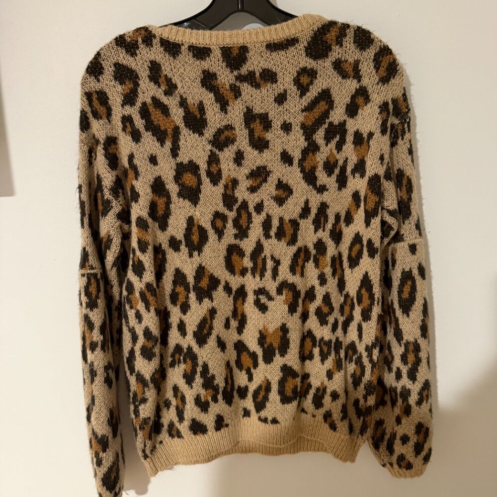 Amuse Society Leopard Print Sweater - Size XS - Picture 4 of 4